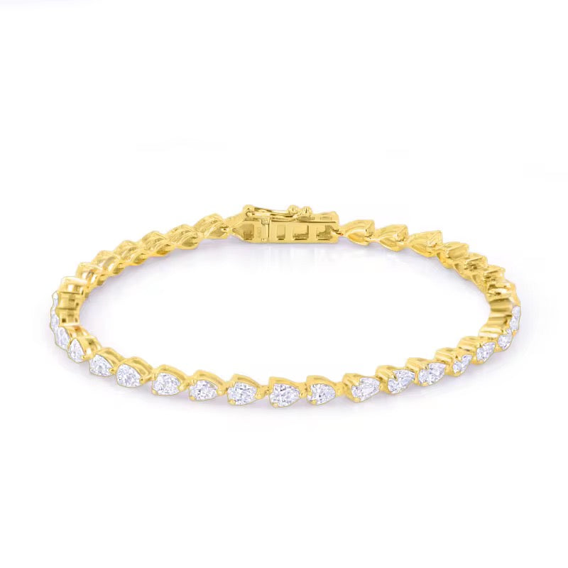 10k Gold Teardrop Diamond Tennis Bracelet