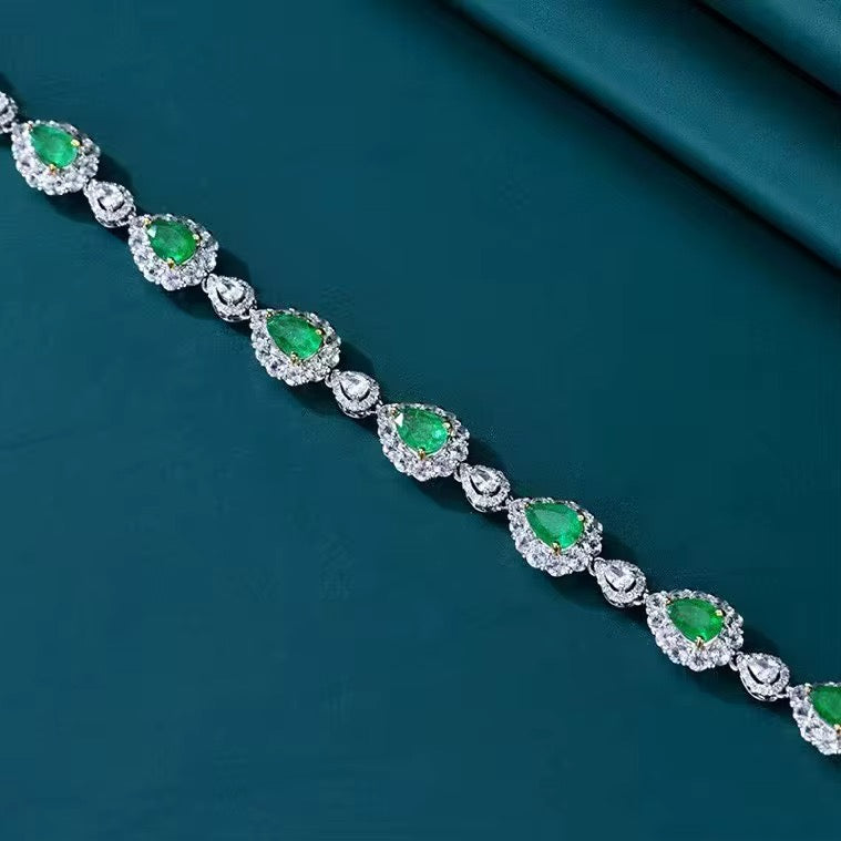 18k White Gold Emerald Gemstone Diamond Luxury Vintage Bracelet