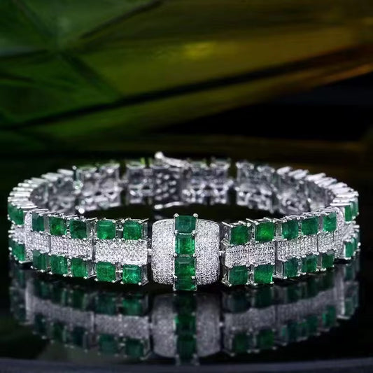 18k White Gold Emerald Gemstone Diamond Luxury Bracelet