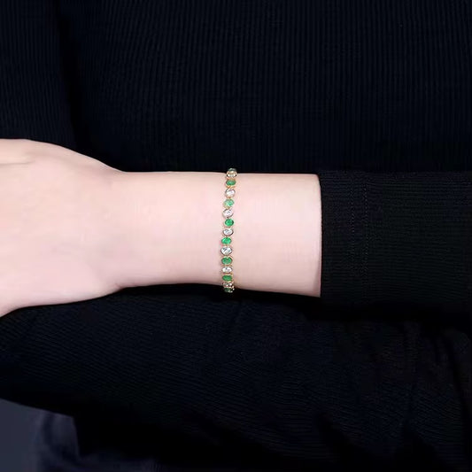 18k Yellow Gold Emerald Gemstone Luxury Tennis Bracelet