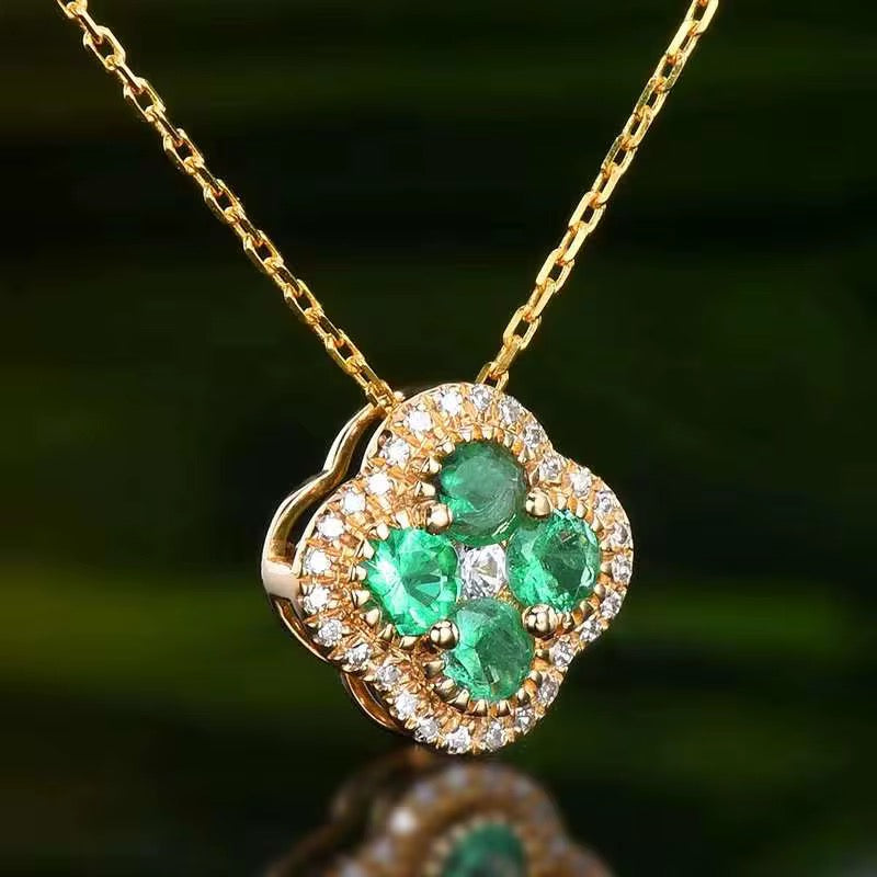 18k Yellow Gold Emerald Gemstone Clover Pendant Necklace
